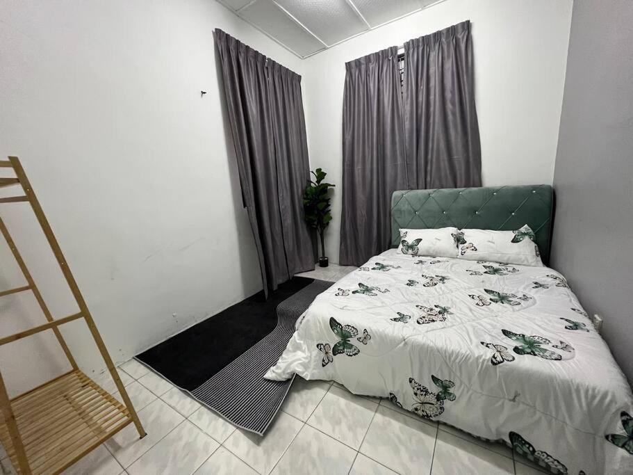 Rumah Melati By Impian Homestay Klia-Salak Tinggi-Nilai Сепанг Екстер'єр фото